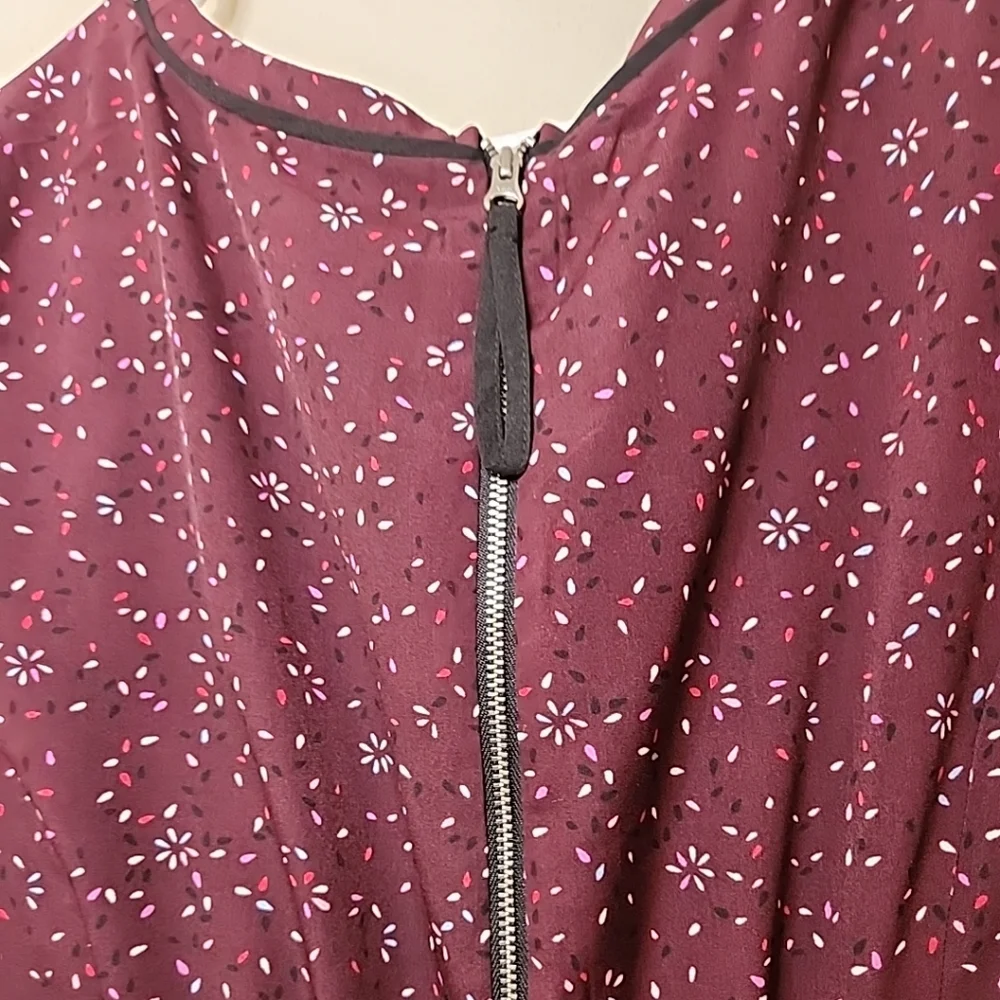 Maternity top short sleeve Burgendy print self tie back zip "Motherhood" Small - Picture 3 of 10